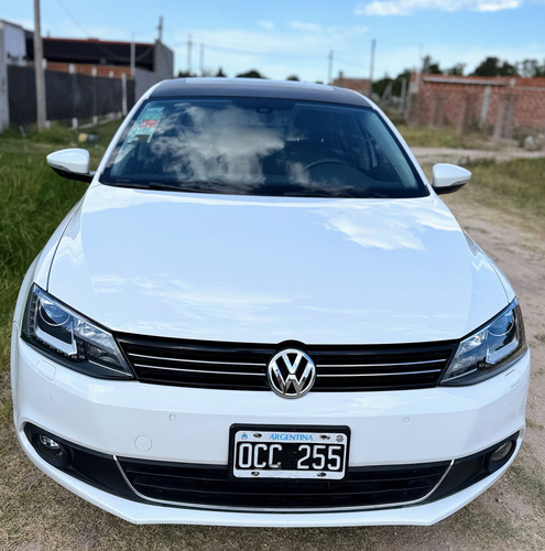 Volkswagen Vento 2.0 Sportline Tsi 200cv Bi-xenon