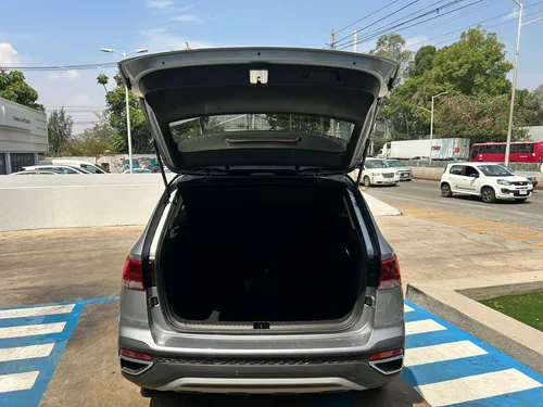 Volkswagen Taos 1.4 Tsi Highline At