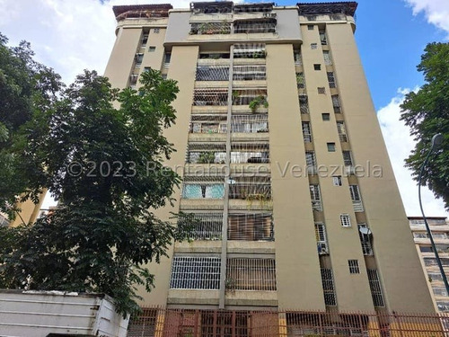 Mls #24-250 Apartamento En Montalban Iii En Venta- Dreidy Gonzalez