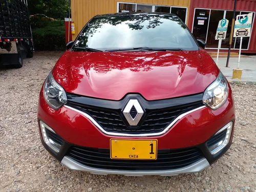 Renault Captur 2.0 Intens Automática