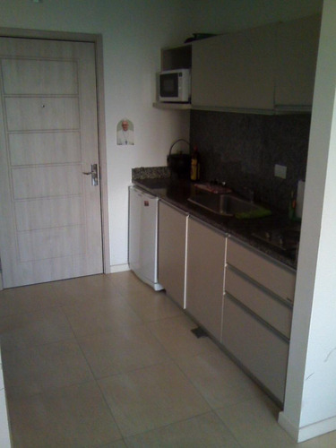 Imagen 4 de 6 de Toma Autos Al 100% Del Pago. Loft En La Bahia