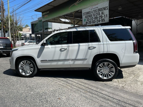 Imagen 5 de 12 de Cadillac Escalade Platinum 2016