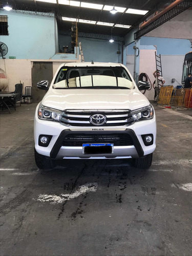 Toyota Hilux 2.8 Cd Srx 177cv 4x4 2016