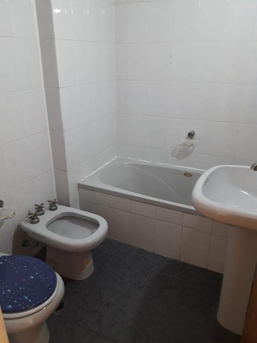 Imagen 13 de 20 de Excelente Piso En Inmejorable Ubicación, 4 Amb Con Dependenc