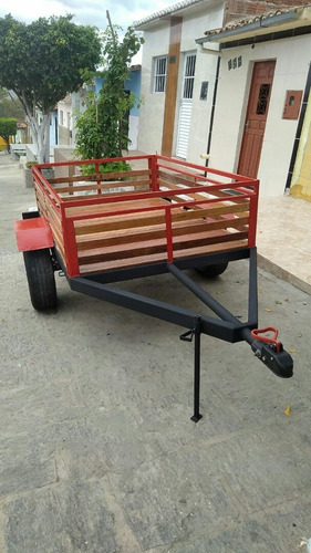 Imagem 2 de 9 de Carretinha Fazendinha
