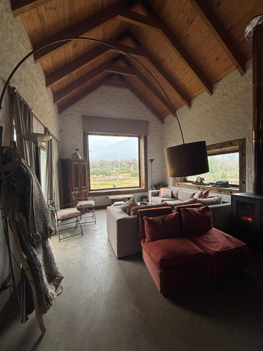 Casa Única En Paine. Vivir En La Naturaleza Pasos De Stgo.