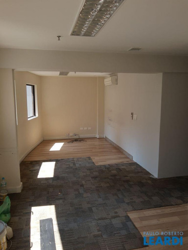 Conj. Comercial - Jardim América - Sp - 617116