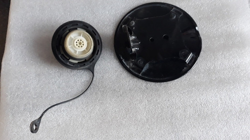 Tapón De Gasolina Mercedes Benz Mi 320 Mod 98-03 Original. (Usado)