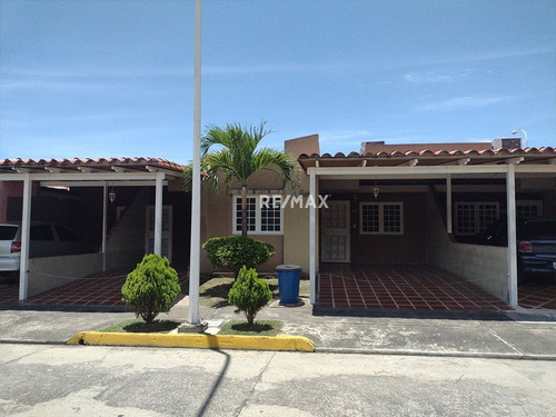 Imagen 1 de 19 de Casa Urbanización Canaima I