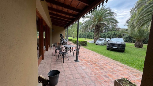 Venta Casa Quinta 5 Ambientes Chivilcoy Con Parque
