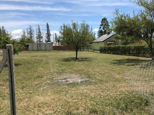 Imagen 9 de 14 de 2 Cabañas Con Terreno De 2500 M2. En Federacion Norte E.r