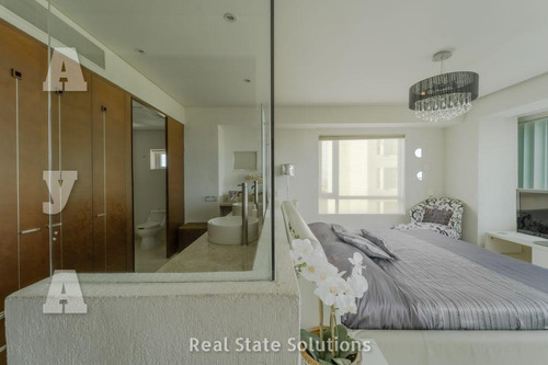 Imagen 13 de 30 de Departamento Penthouse, Venta/renta, Amueblado 5 Recámaras, Doble Altura, Sala Tv, Puerto Cancún