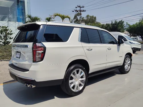 Chevrolet Tahoe 5p High Country V8/6.2 Aut