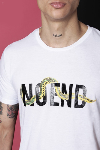 Imagen 2 de 4 de Remera Estampada Snake No End Hombre 37294