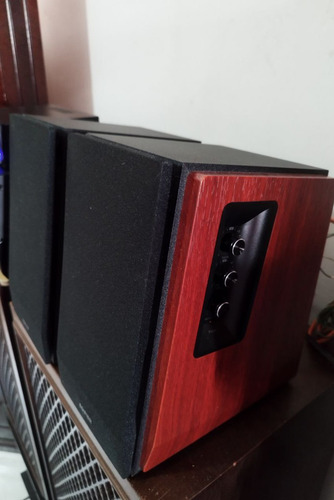 Bocinas Edifier Modelo R1700bts Café (Usado)