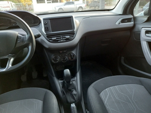 Peugeot 208 1.6 Allure Nav 2017