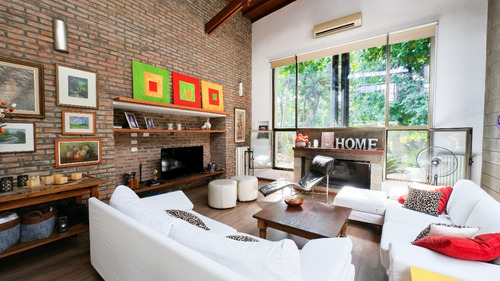 Venta Casa 350 M² Country San Carlos Lote Central 850 M² Pileta Parrilla