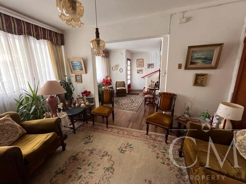 Casa En Concepcion A Una Cuadra De Parque Ecuador