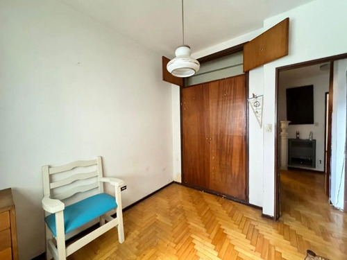 Venta De Departamento 4 Ambientes En Av Independencia 2500