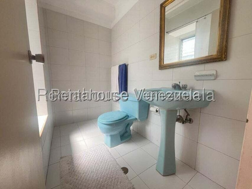 Apartamento Las Esmeraldas 26-328 R.e