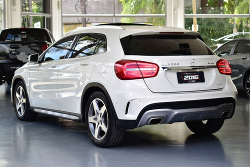Imagen 4 de 15 de Mercedes Benz Gla250 1.6 Amg-line 211cv 2016 - Car Cash