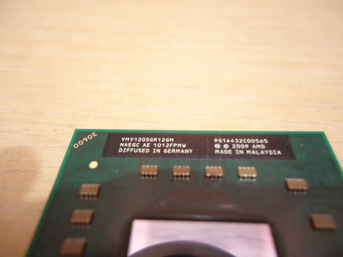 Procesador Amd V V120 2.2 Ghz Vmv120sgr12gm Laptop (Usado)