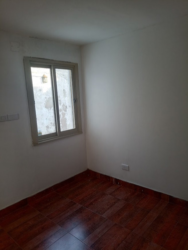 Casa De 3 Ambientes En Alquiler En Ciudad Evita.