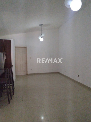 Imagen 4 de 19 de Casa Urbanización Canaima I