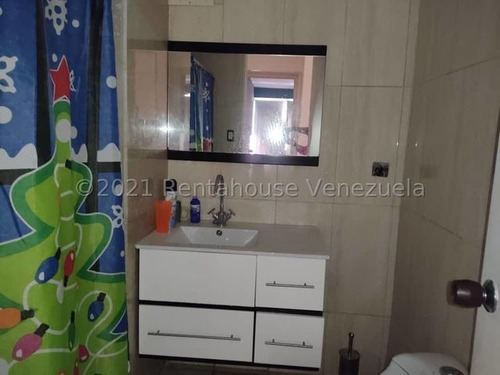 Imagen 9 de 13 de Apto En Venta 22-1419 Daisbelis Tarazona 0424-2925931