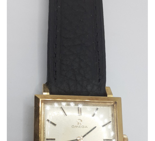 Reloj De Oro 18k Omega Diseño Cuadrado. Cuerda Trancada