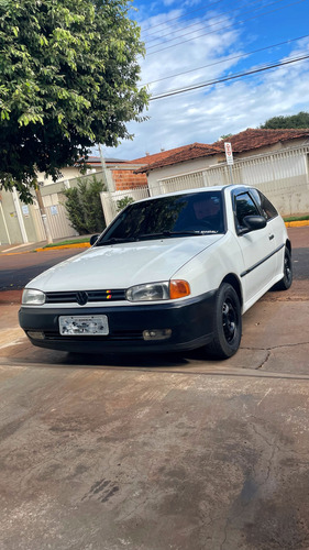 Volkswagen Gol 1.6 3p Álcool