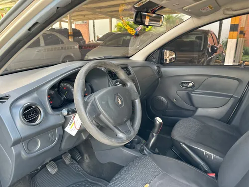 Renault Logan 1.6 Authentique