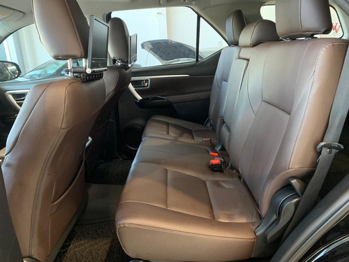 Toyota Hilux Sw4 Srx At 5 Lugares 2.8l 16v Turbo In..qjc2345