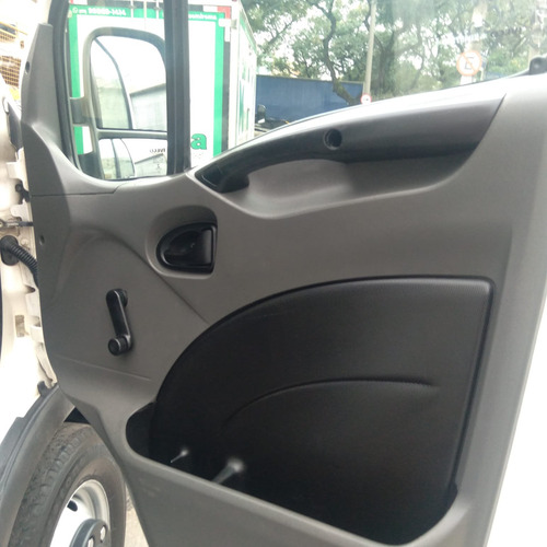 Iveco Daily 35s14 2014 Baú Com Plataforma Traseira Revisada