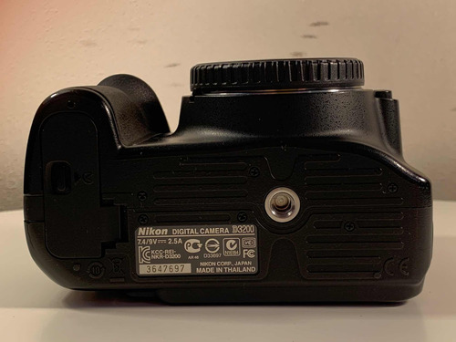 Cámara Nikon D3200 + Lentes Nikkor 18-55 Y 55-200