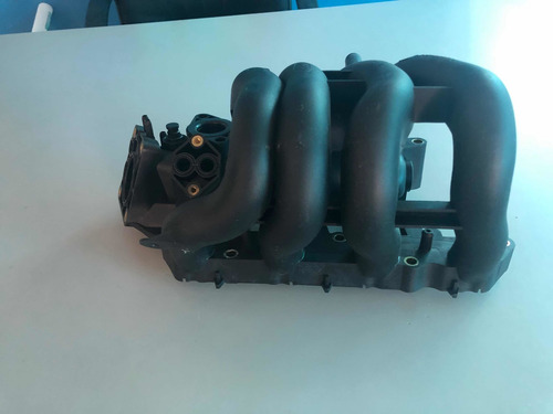 Imagen 3 de 6 de Multiple De Admisión Ford Fiesta Original Nuevo