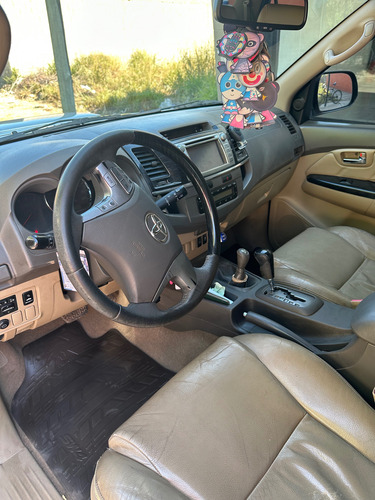 Toyota SW4 3.0 Srv Cuero I 171cv 4x4