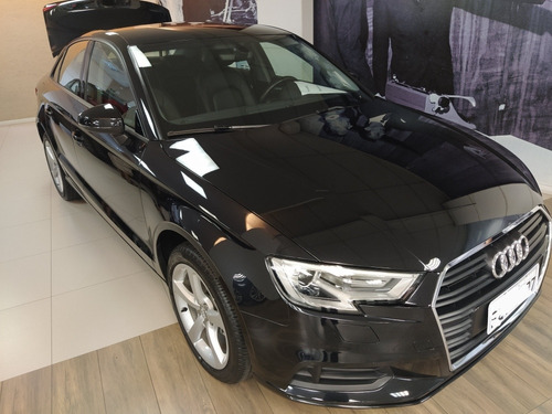 Imagem 3 de 6 de Audi A3 1.4 Ambiente