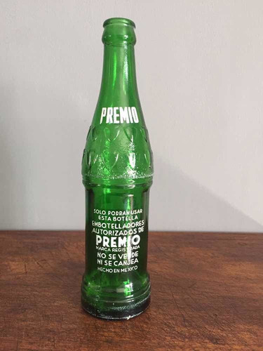 Antigua Botella De Refresco Premio En Vidrio Color Verde !! (Usado)