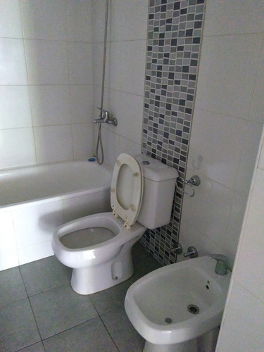 Imagen 10 de 14 de Venta Monoambiente Al Fte Con Balcón Y Desayunador