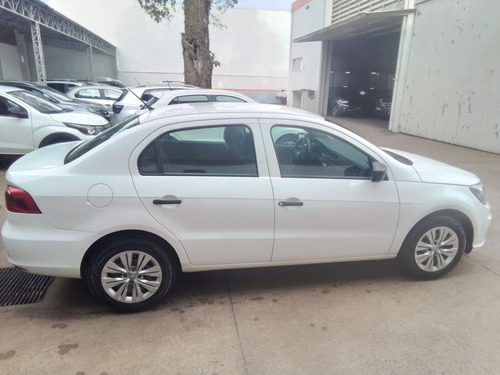 Volkswagen Voyage 1.0 12V MPI TOTALFLEX 4P MANUAL