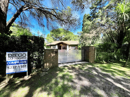 Venta Casa Con Parque Y Piscina- Parque Leloir