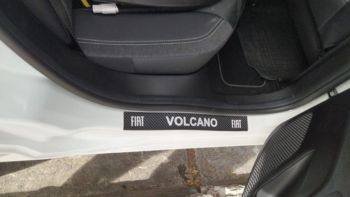Imagen 3 de 3 de Cubrezócalos Personalizados Para Fiat Volcano 4 Puertas!!