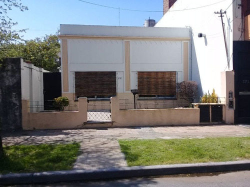 Imagen 1 de 13 de Terreno En Venta En Caseros