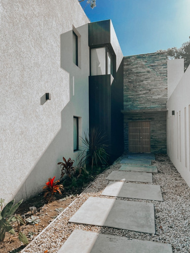 Imagen 4 de 20 de Alquilo Casa Con Piscina 6 Dormitorios - Deportiva Barrio Costa Esmeralda