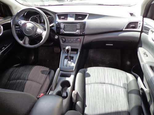Imagen 7 de 10 de Nissan Sentra Sv 2017 4x2 Automático