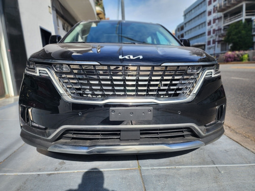 Imagen 22 de 25 de Kia Carnival 2023 2.2 Crdi Premium Avn