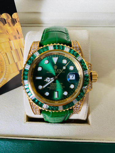 Reloj Rolex Verde + Full Set Adiamantado Men Verde Dorado Verde (Usado)