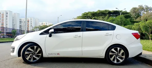 Kia Rio R Version Full 1.4 Precio: $ 44.500.000 Modelo: 2016