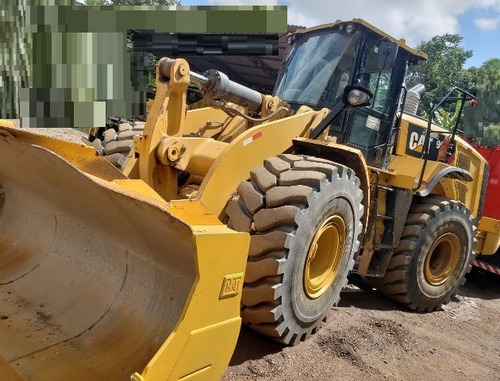 Pá Carregadeira Caterpillar 966 L An0 2017